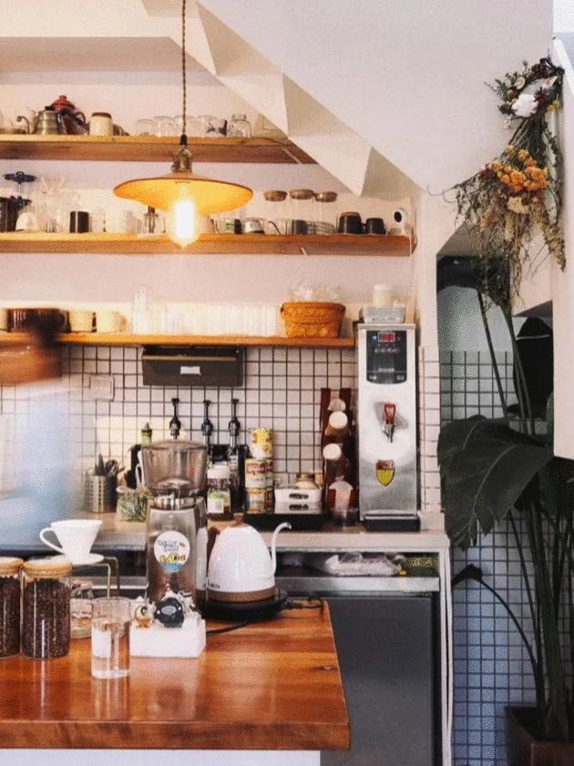 红楼藏书楼飘来咖啡香，是久违的A.omen奶·粉｜福利