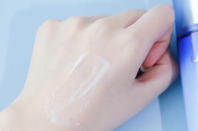 精简护肤平价水乳怎么样,水乳极简护肤