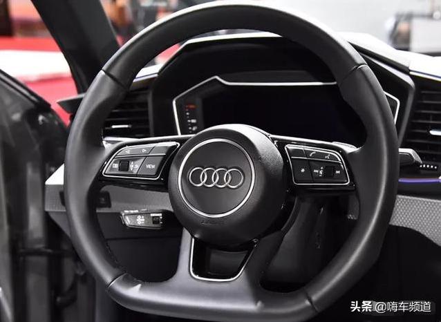 奥迪a12014款30tfsi时尚型,奥迪a1新车报价2021款官方指导价