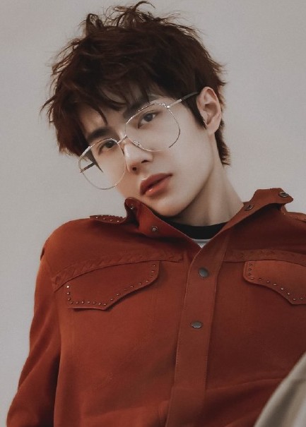 王一博有什么吸引人的,别人眼中的王一博是什么样的