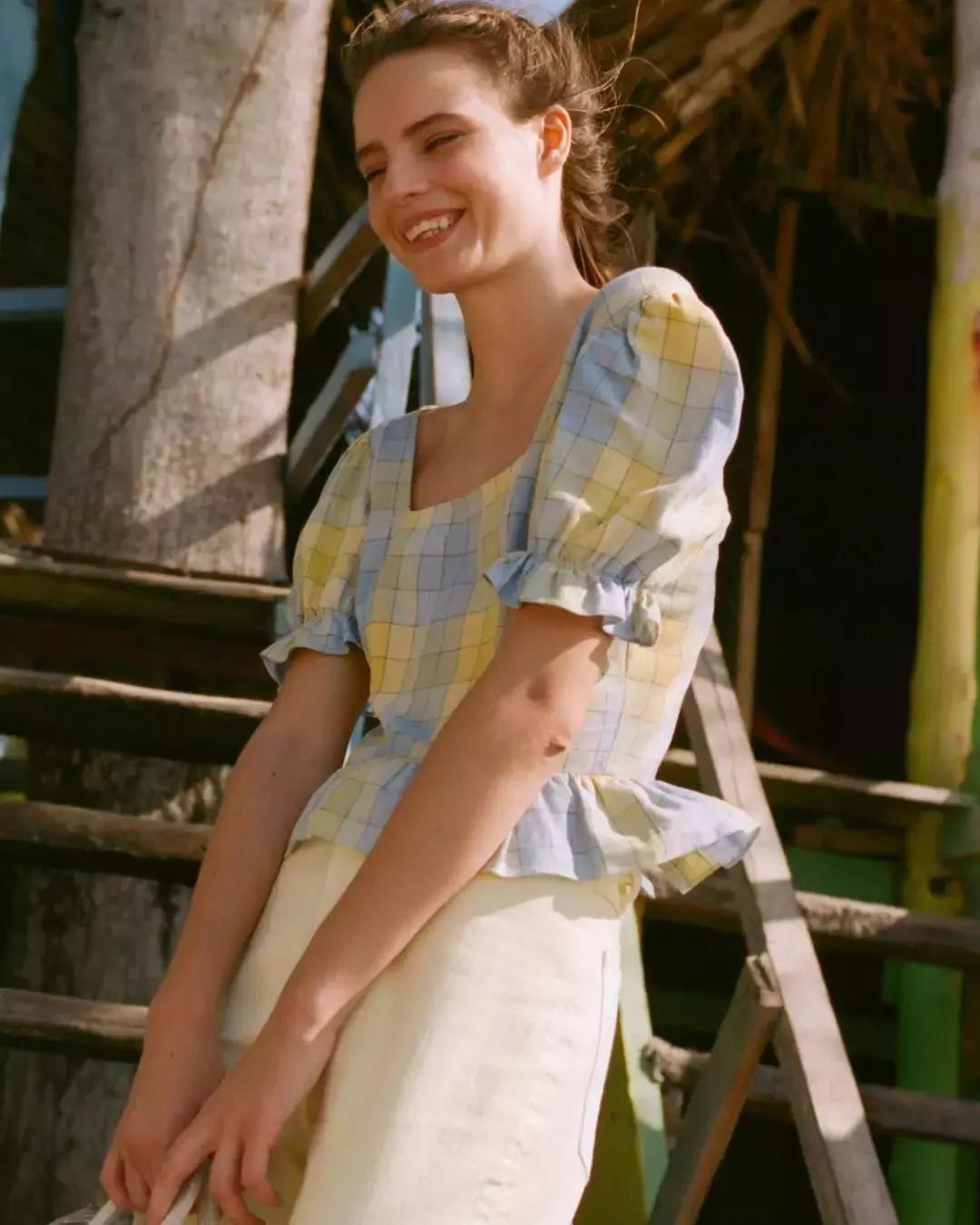 每次穿衣服感觉特别厚重,每次穿衣服的时候都觉得难受