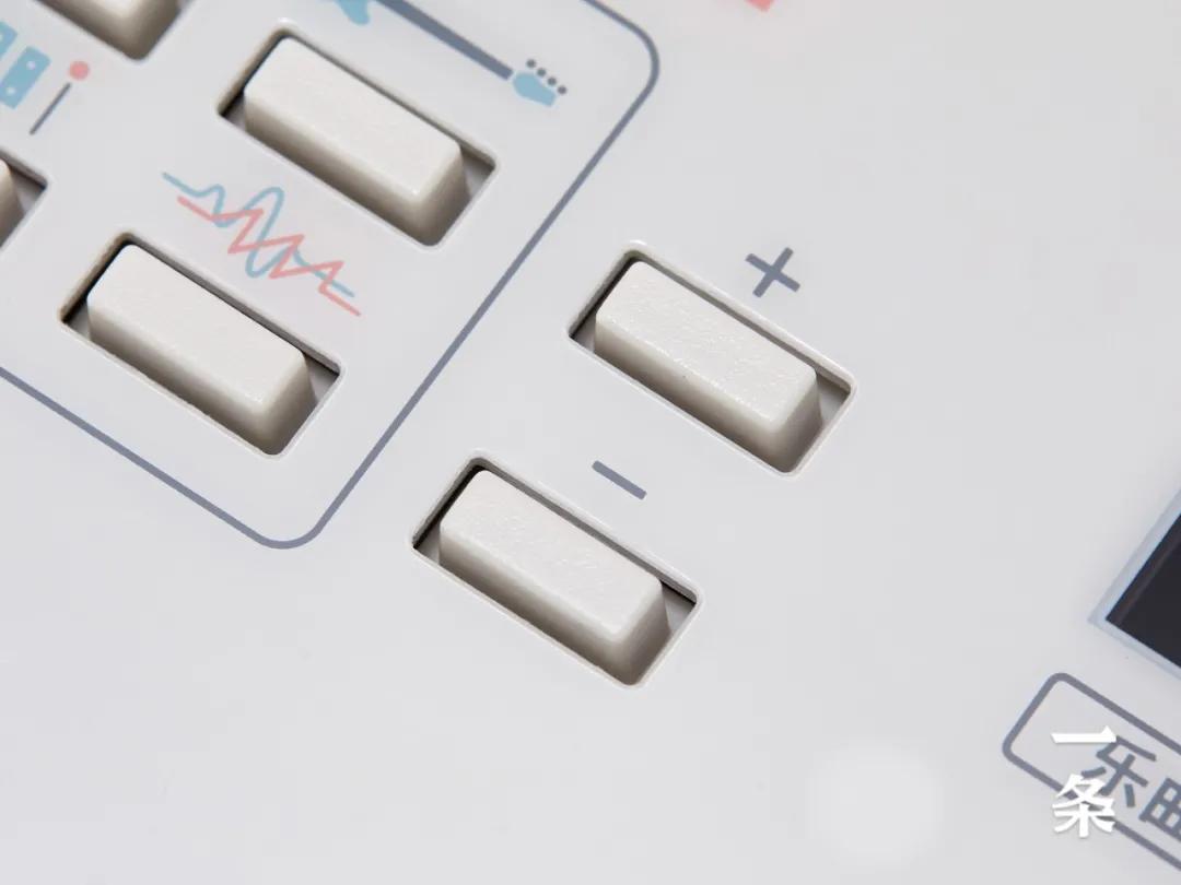 雅马哈出了台400元的电子琴！小孩、大人弹得停不下来