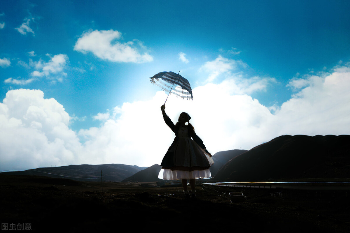 人生的成功不是靠运气而是靠勇气,只有努力的人才能享受成功的喜悦