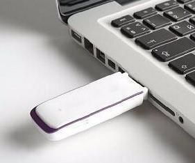 电脑屏幕亮的就无法开机,电脑显示屏不能开机是怎么回事