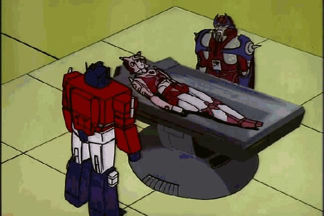 擎天柱领袖之证中的高光时刻,擎天柱第一部登场时的样子