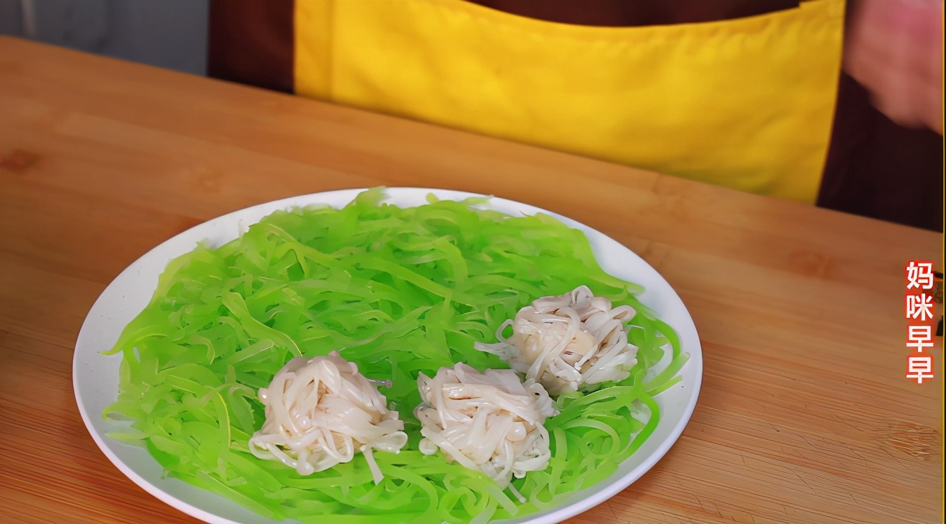 楦胯繍褰撳ご鑴嗙埥鍙彛瀵撴剰,缇庨楦胯繍褰撳ご鐨勫瘬鎰忓拰璞″緛鎰忎箟