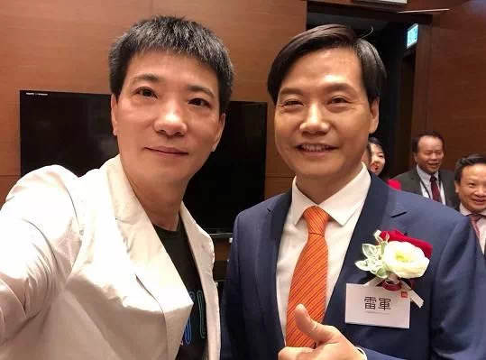 农村穷小子靠努力混成公司老板,穷小子靠炒股逆袭