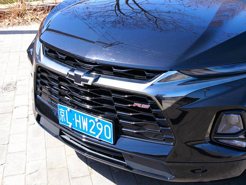 雪佛兰开拓者rs悍版和rs擎版区别,七座suv雪佛兰开拓者混动版