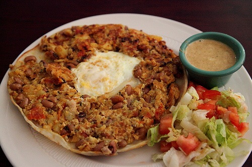 尼泊尔的特色美食有哪些,尼泊尔旅游美食推荐