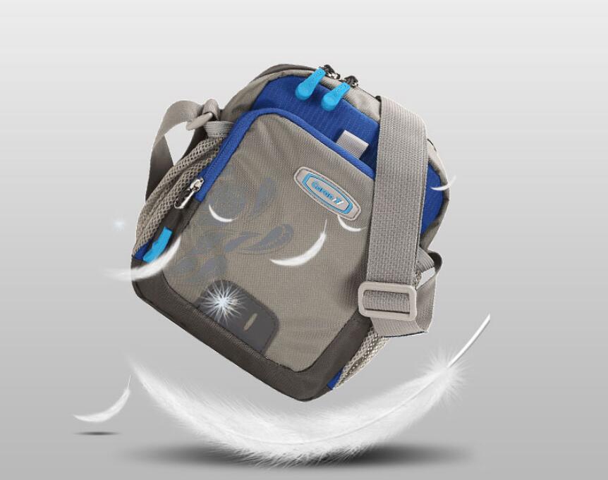 出行短途单肩斜挎包商务,香港泽露专柜正品手提单肩斜挎包