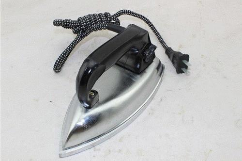 便携式熨烫机如何熨衬衫,衣服起皱哪款熨烫机好