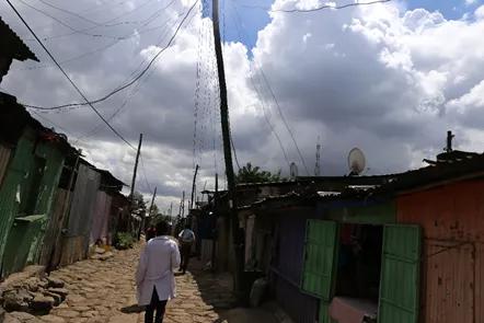 谢谢你们,我的生活很好,学习很棒