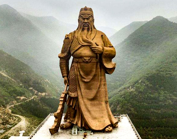 毛主席如何看待关羽？早年很崇拜，后来渐渐持否定态度