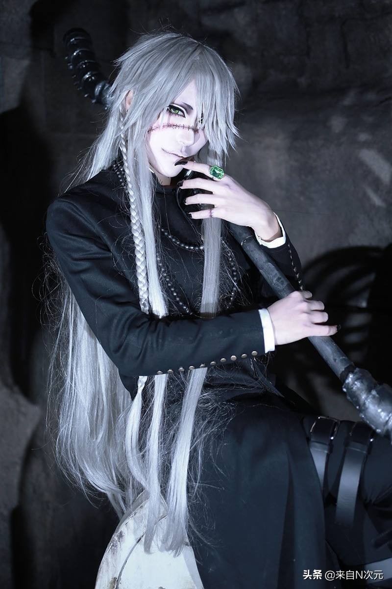 黑执事神还原cos,黑执事cos是什么