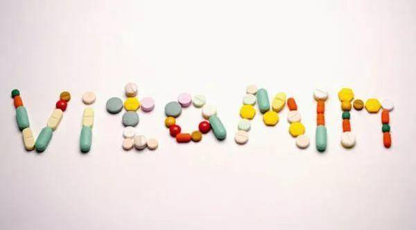 去黑头粉刺简单有效的方法,去黑头粉刺超级治愈