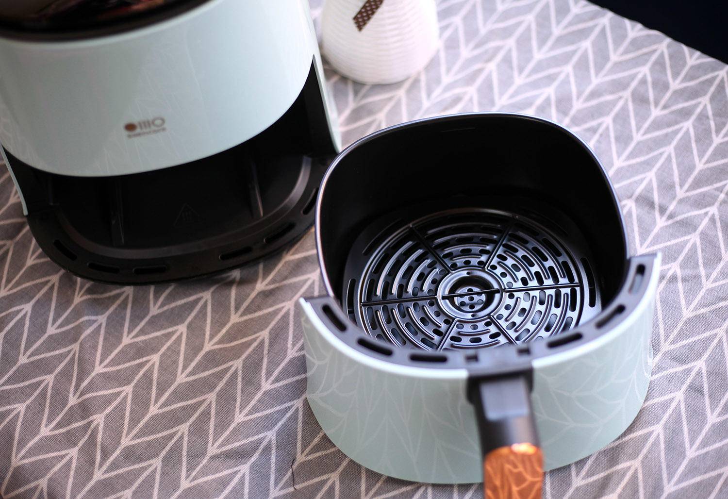 苏泊尔kj42d811空气炸锅测评,苏泊尔50d823空气炸锅测评