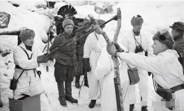 苏联二战时期的军装,二战时期苏联陆军军装