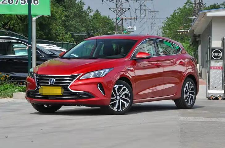 长安逸动xt油耗显示10.7准吗,最新16款长安逸动xt真实评价