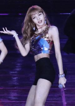 P的、做的、医美的，她们的腹肌有没有真的？