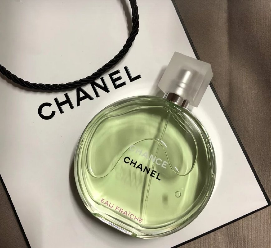 最有女人味的香水是哪款 (哪些香水比较独特而且还不甜腻)