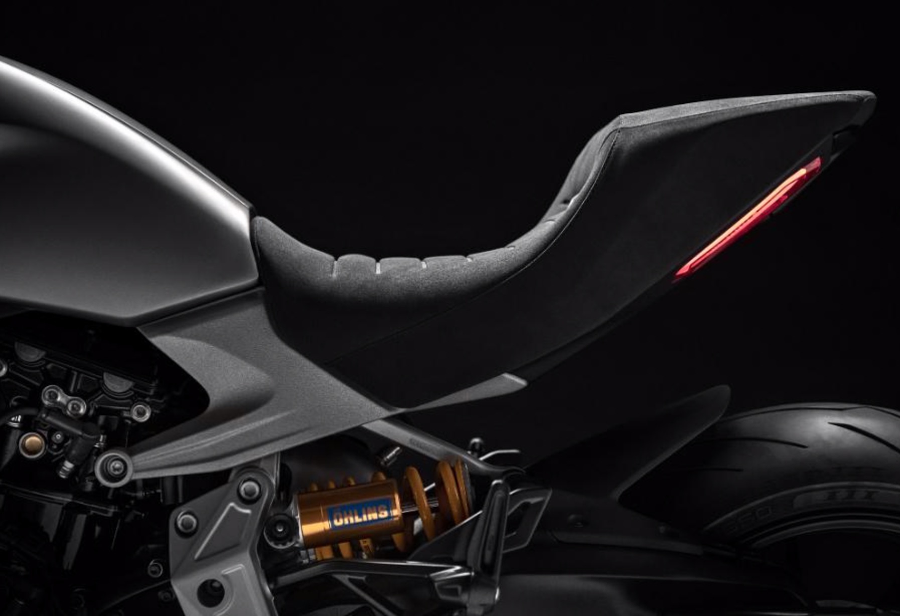 杜卡迪大魔鬼xdiavel版是自动挡吗,杜卡迪全新巡航版大魔鬼xdiavel