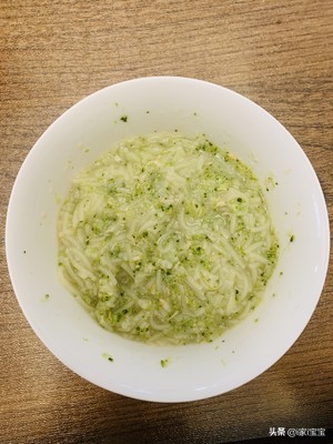 宝宝不吃辅食怎么添加奶粉,宝宝不吃水果怎么添加辅食