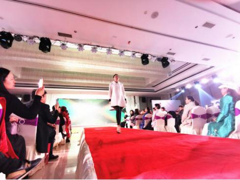 共享美衣:服装界“华为”登陆襄阳,云上衣橱走进万家