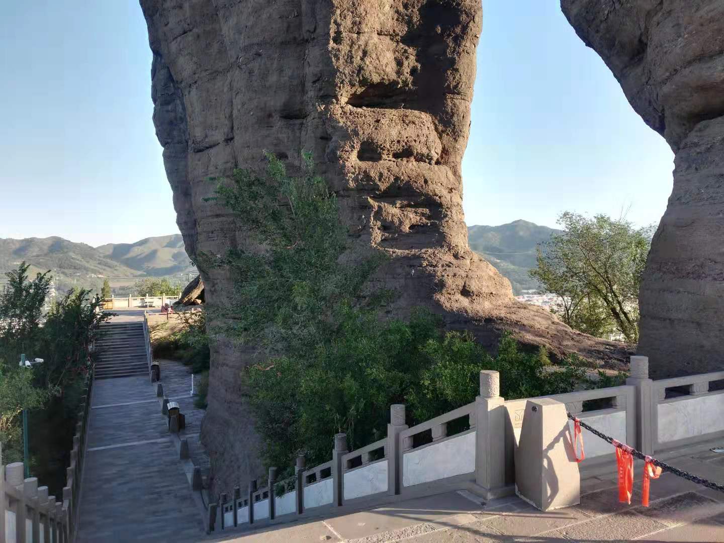 最好爬、闹市区、景色奇、有野猴—野游户外-5