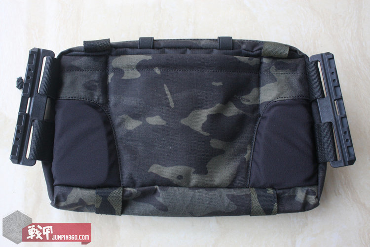 胸中有丘壑心中有乾坤,胸中有丘壑腹里有乾坤