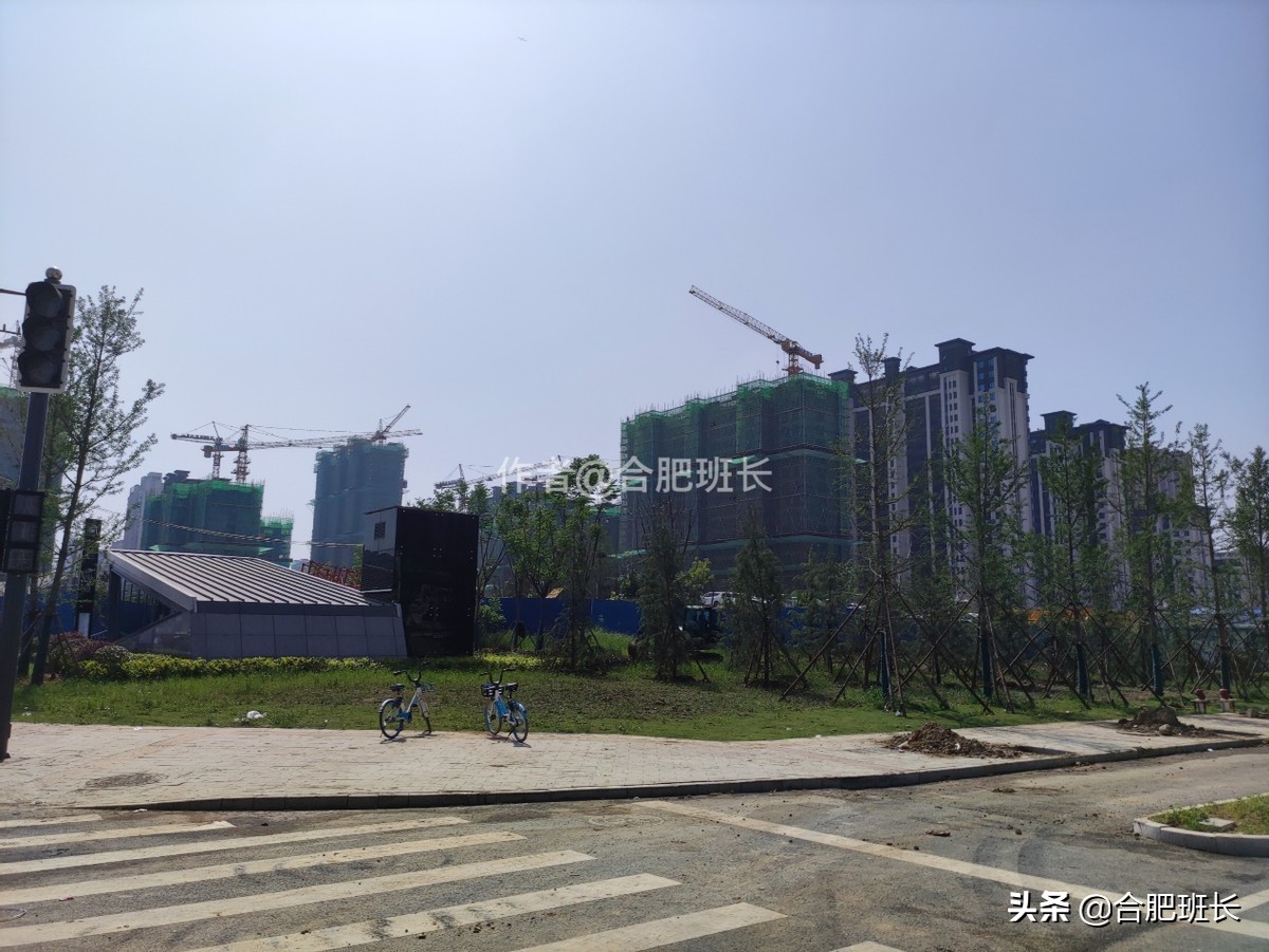 滨湖区荣盛华府怎么样,滨湖荣盛华府最新房价