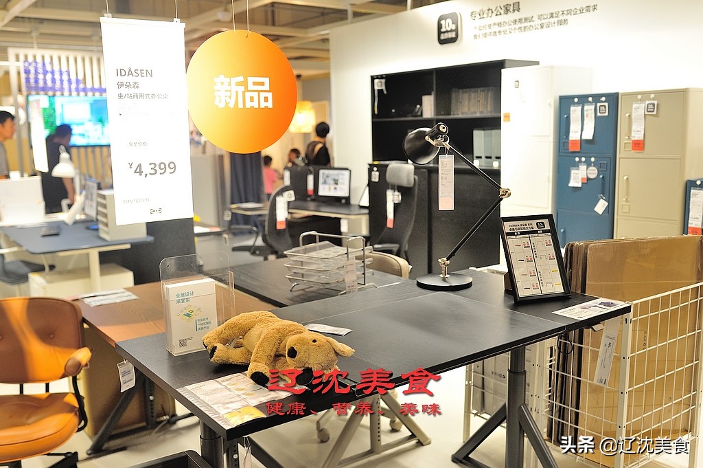 在设计家居的路上一直坚持,在厨房用餐设计