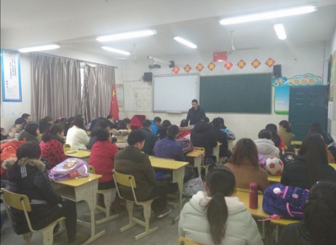 学校延时服务对孩子到底有好处吗,课后延时服务的好处有哪些