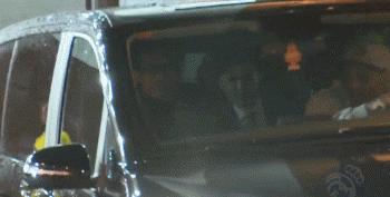 C罗现身包厢观战国家德比，为维尼修斯进球鼓掌