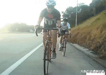 有一个很污的女朋友是一种什么体验?一言不合就开车，哈哈哈哈哈!