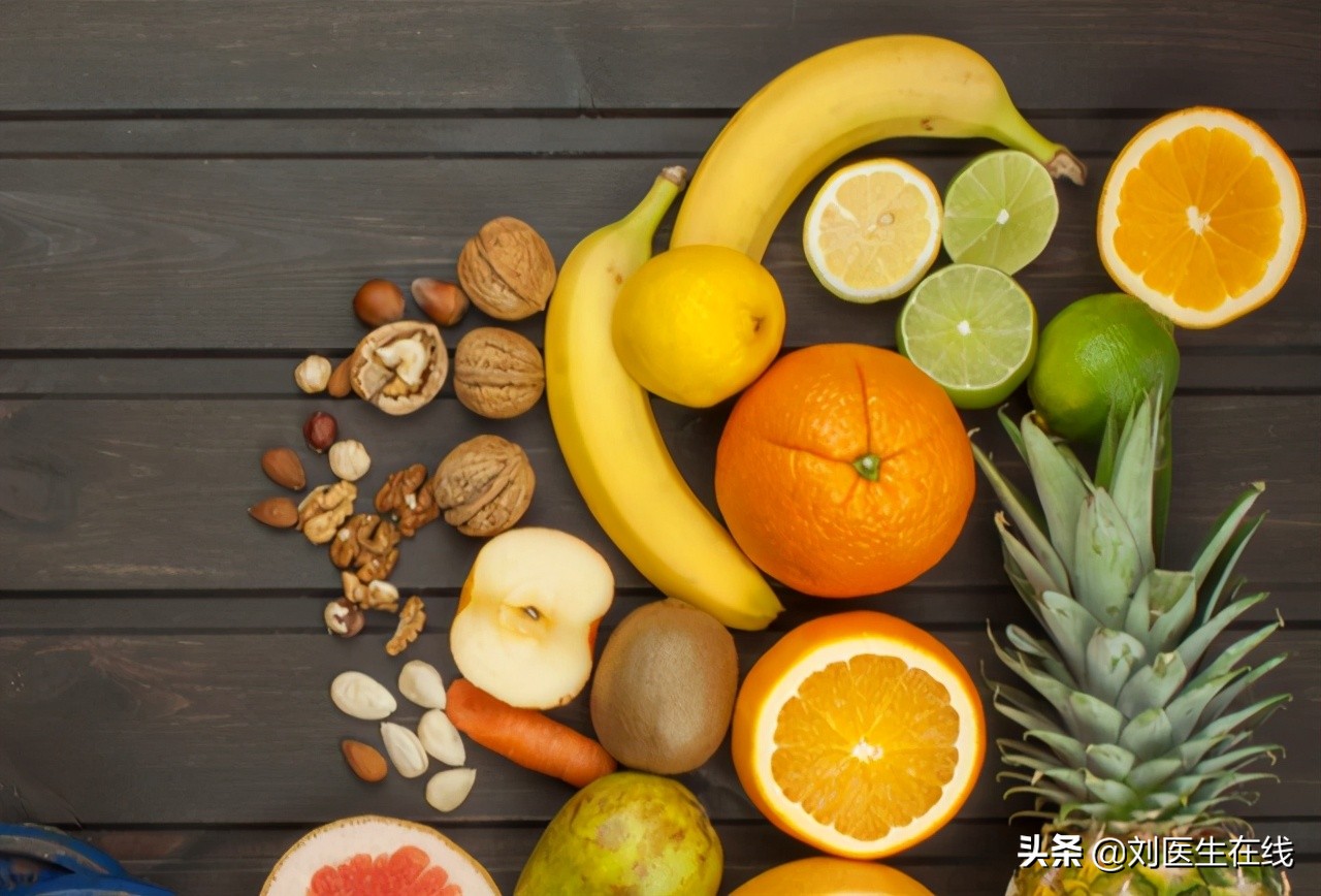 55岁王阿姨长期吃阿司匹林，却脑梗复发，医生心脏听诊找到了原因