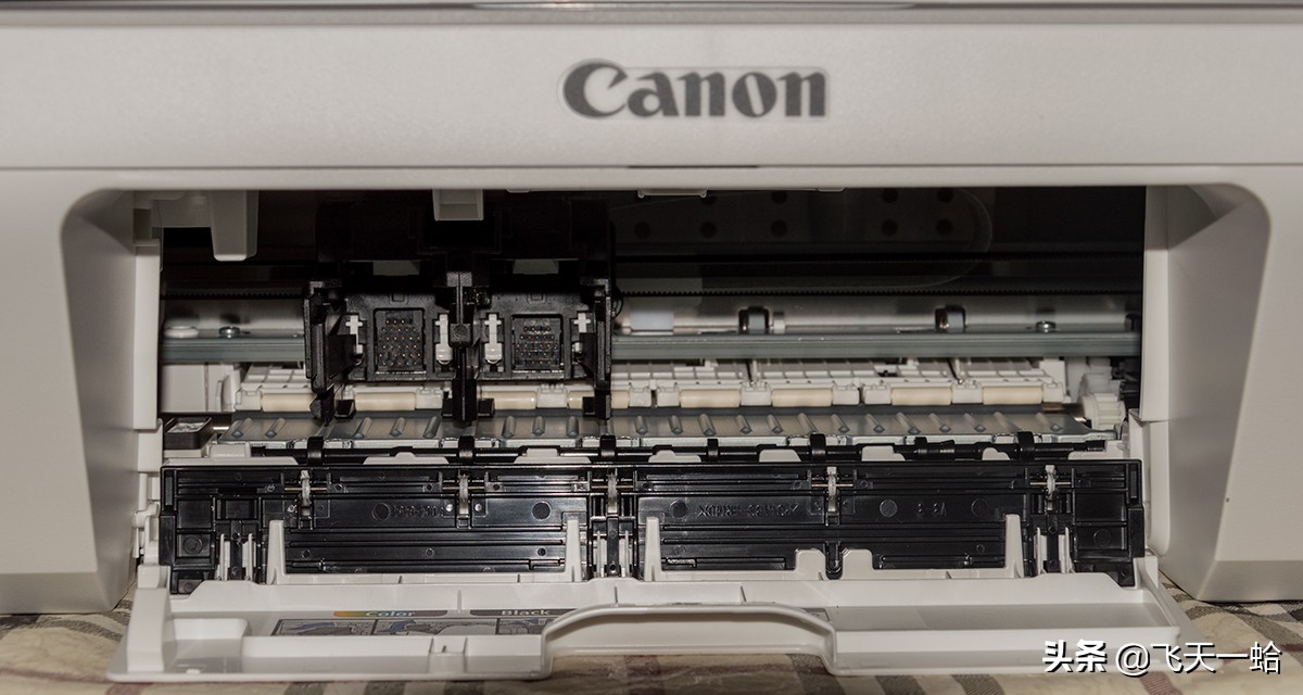 佳能g2820打印机评测,佳能2400打印机换墨盒