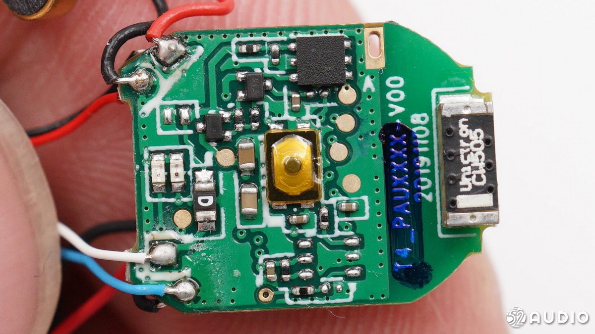 qcyt4钃濈墮鑰虫満鎷嗚В,qcy钃濈墮鑰虫満t13娴嬭瘎鎷嗚В