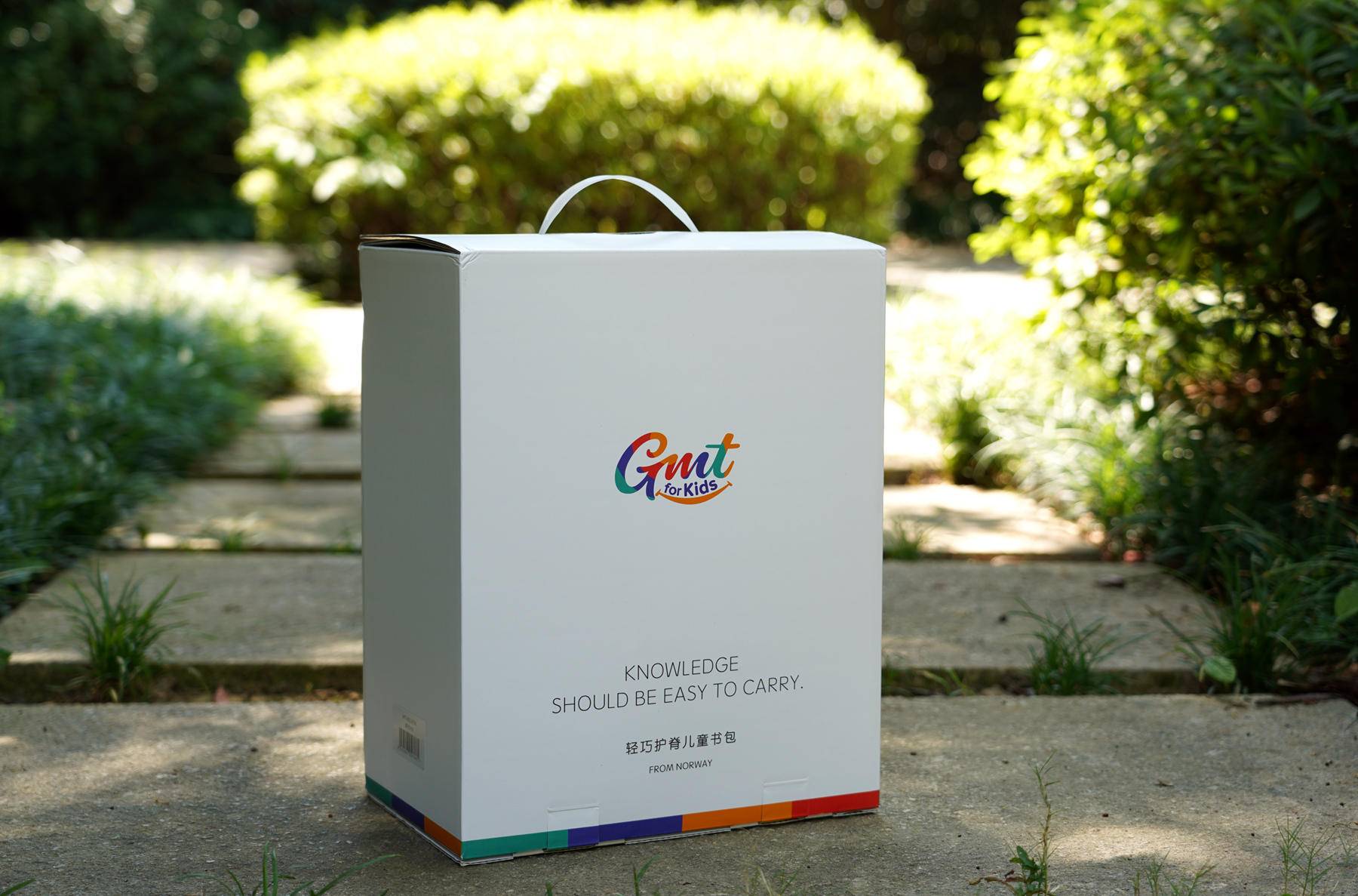 减负护脊书包比较,哪款书包减负护脊又轻便