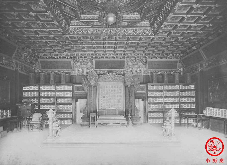 清朝真实影像慈禧太后,慈禧太后年轻时珍贵黑白老照片