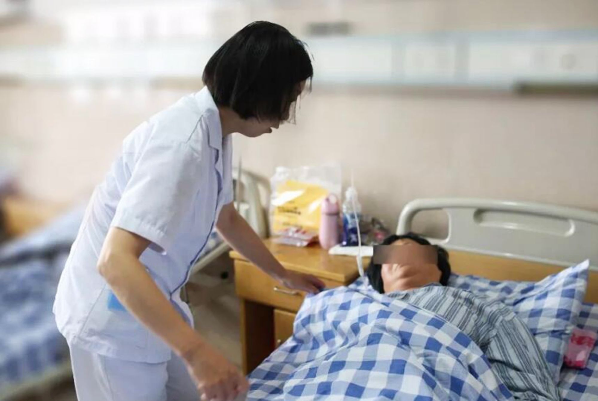 人流手术后子宫里会有疤痕吗,人流手术后子宫会变松吗