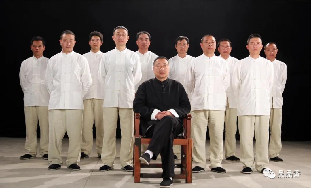 今天，晒白金老白茶也要“高考”了