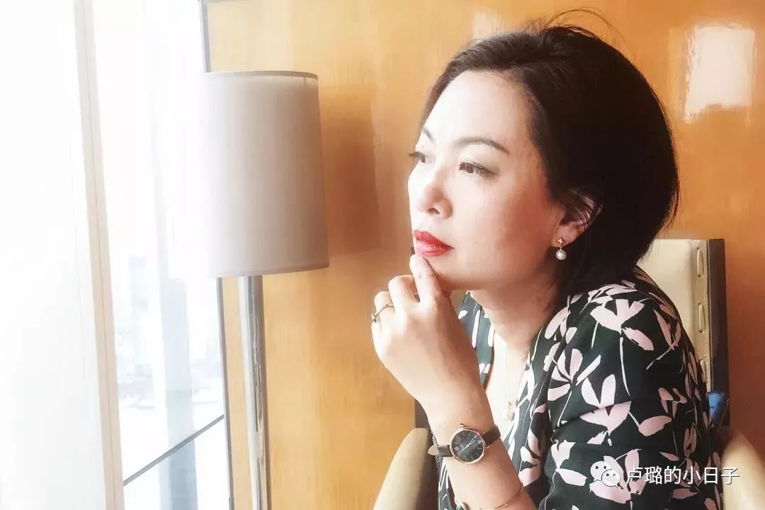 35岁女人必备10件东西,35岁高级感单品必备