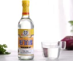 白衣服发黄洗白小窍门,白衣服油渍发黄洗白小窍门