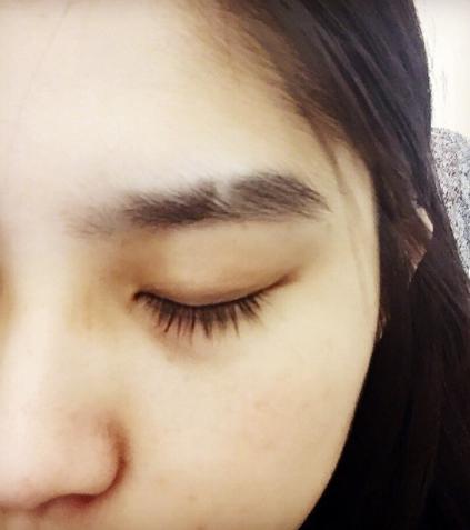 睫毛增长液用了半年睫毛彻底改善,涂睫毛增长液效果怎么样