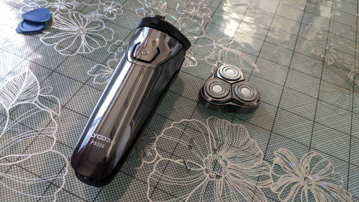 飞科fs339剃须刀拆解图,飞科剃须刀fs339收纳盒