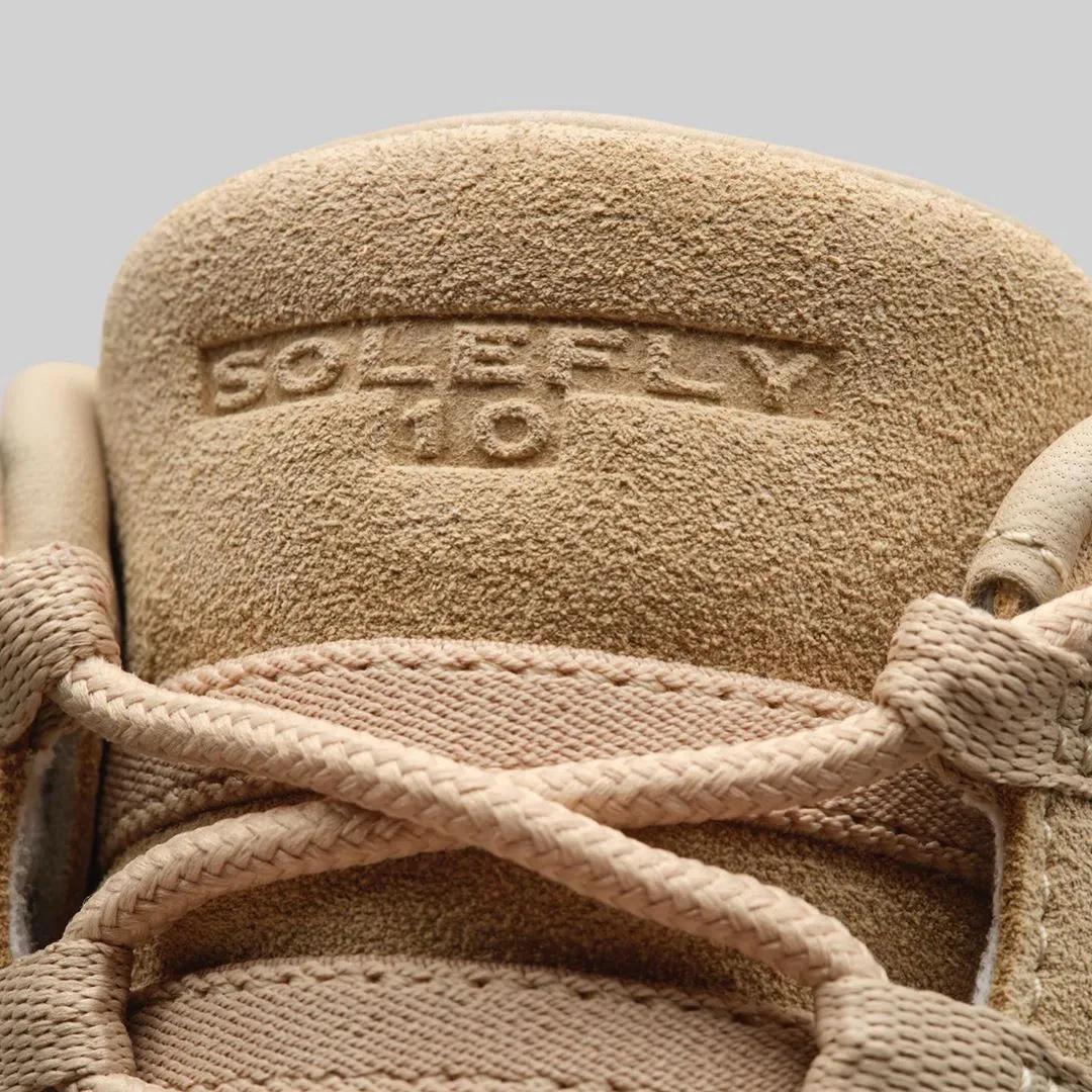 「每周联名X讯」众人骂丑,价格却直逼倒钩的鞋究竟长什么样?