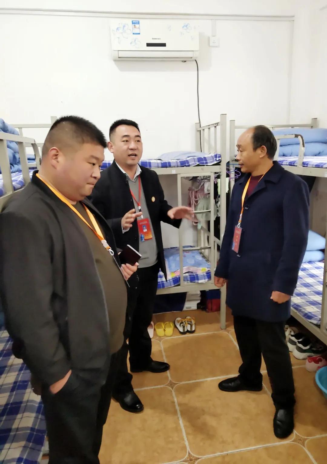 北方电子科技学校组织骨干教师赴山西临汾新博学职业学校观摩学习