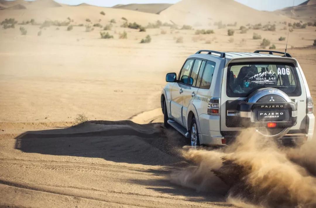 帕杰罗穿越欧亚大陆,三菱帕杰罗穿越沙漠