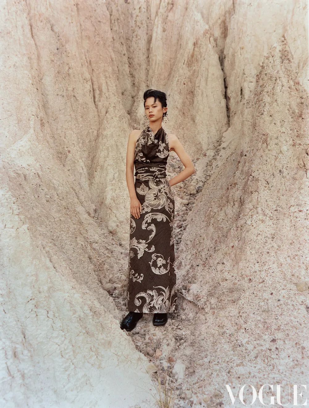 九月刊封面女孩出现了，在最美的张掖丹霞