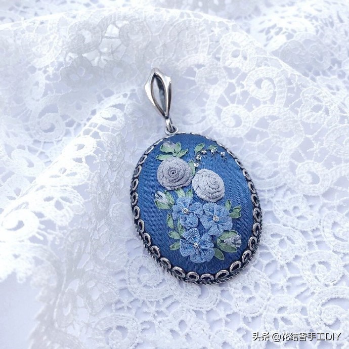 丝带绣教程简单的花,丝带绣教程用裱框吗